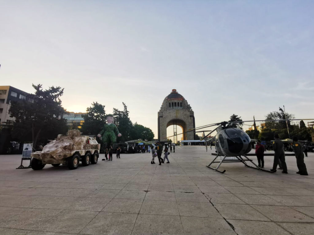 exposicion-militar-revolucion