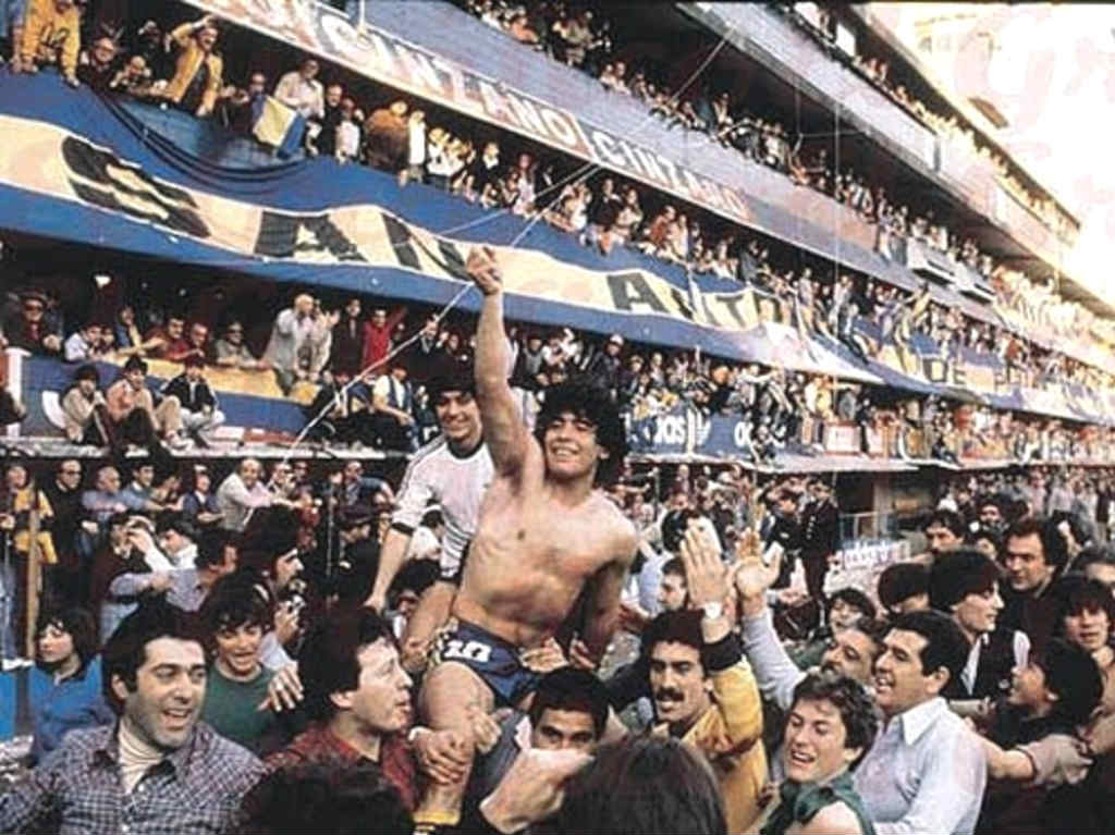 maradona falleció