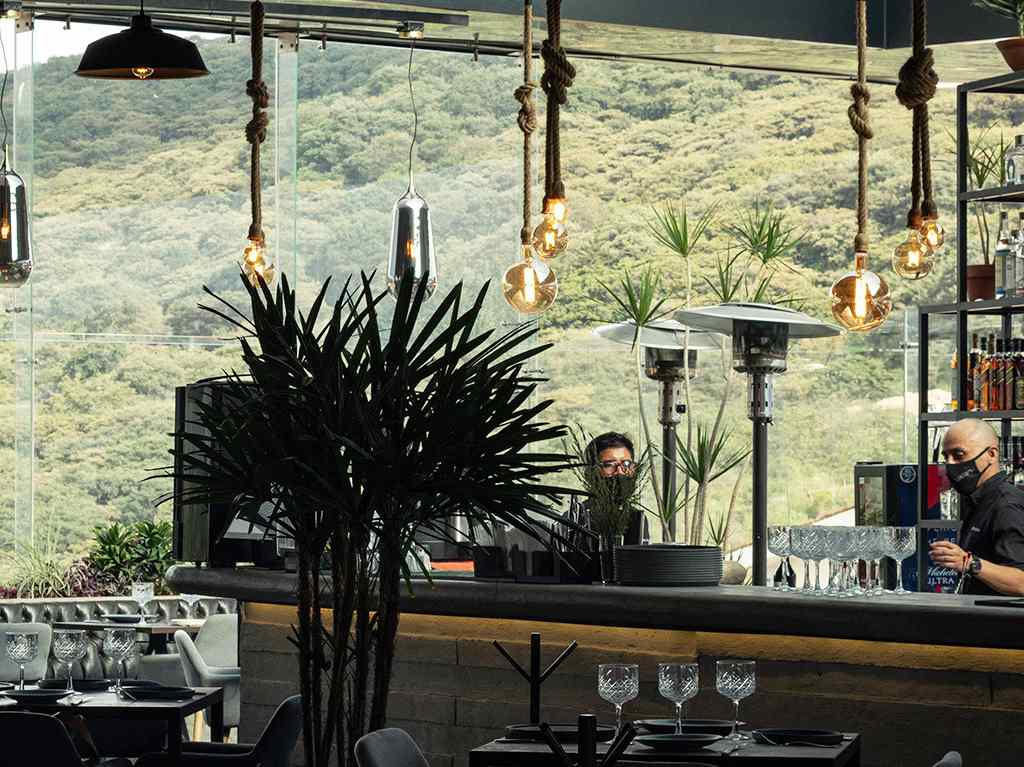 Restaurante Piso Cuatro; la terraza perfecta para pasar la tarde