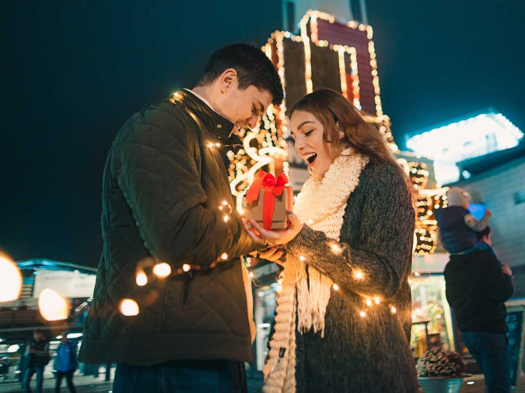 Más de 10 regalos perfectos para Navidad que seguro amará tu pareja