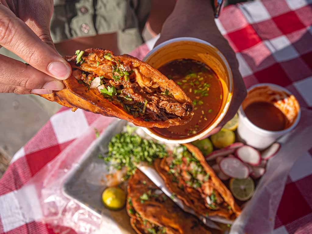 Baja Birria, la ghost kitchen de birria estilo Ensenada en CDMX