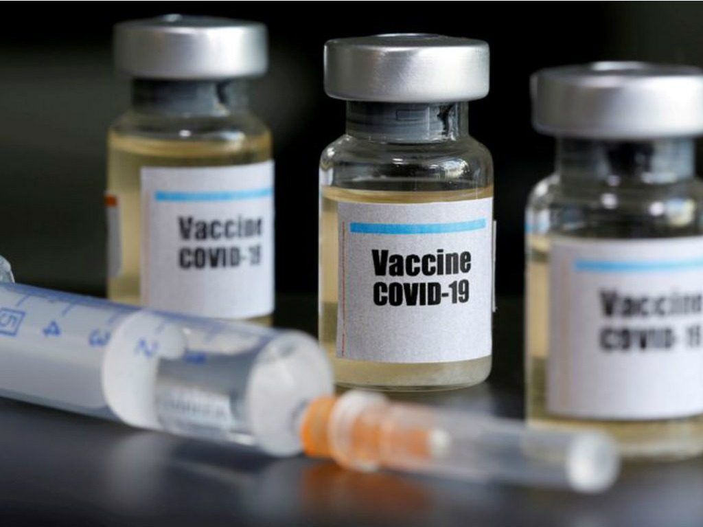 Primeras vacunas contra el COVID-19 dosis