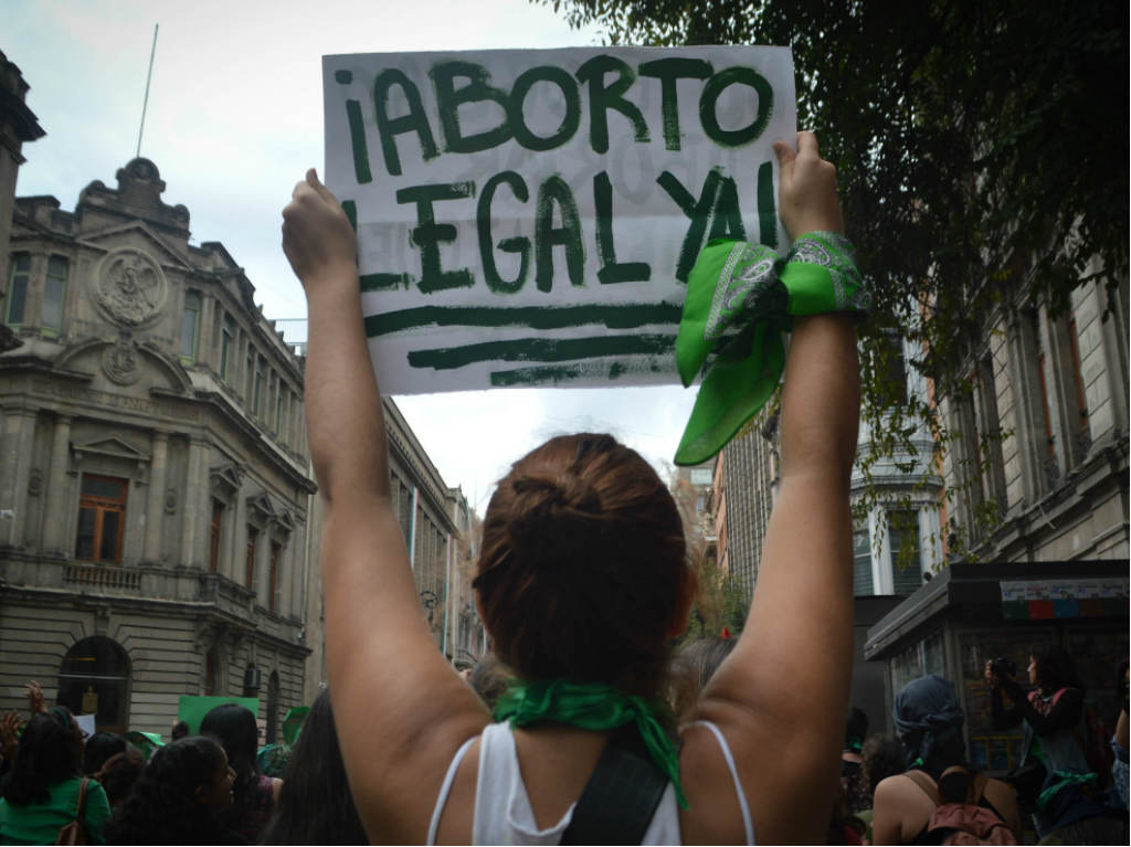 Manifestaciones en CDMX por un aborto legal, seguro y gratuito