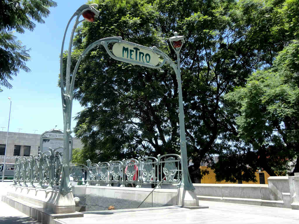 Cierran estaciones del Metro en el Centro para evitar contagios de COVID