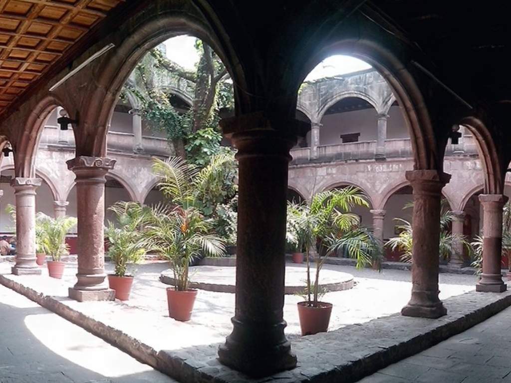 la-hormiga-de-azcapotzalco-templo