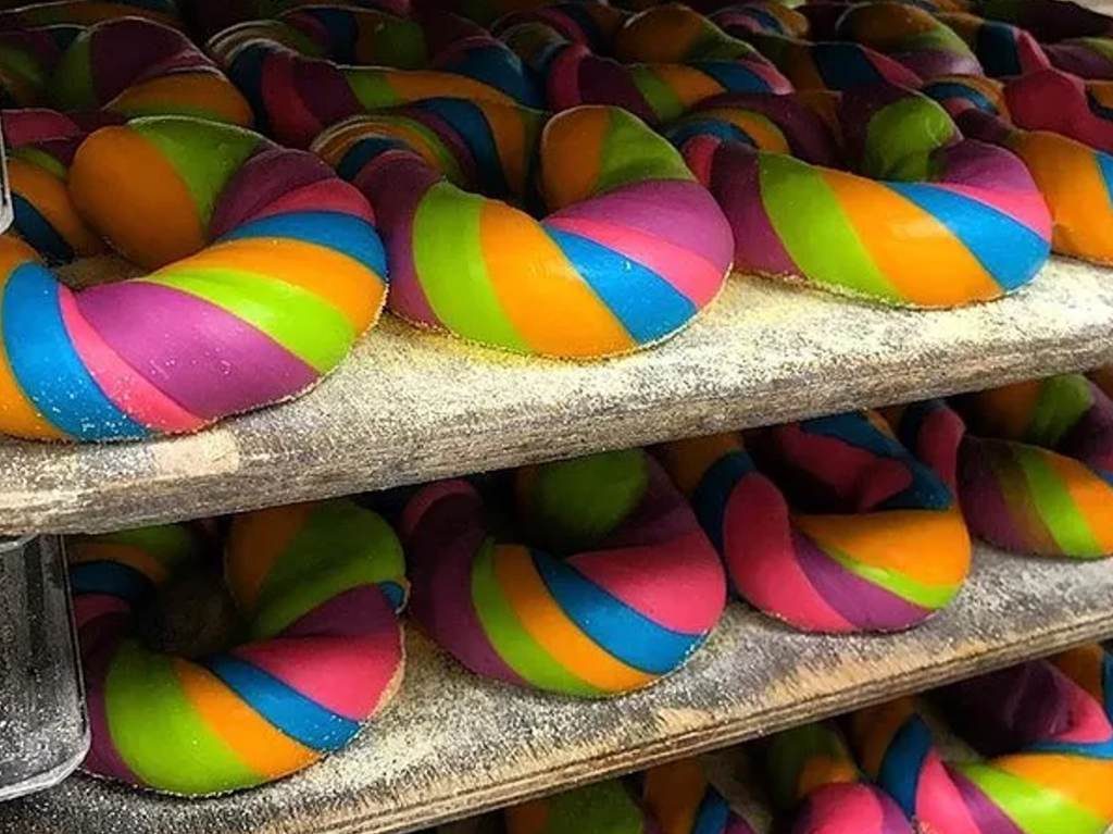 Los Bagels de Unicornio llegaron con mucho color a CDMX