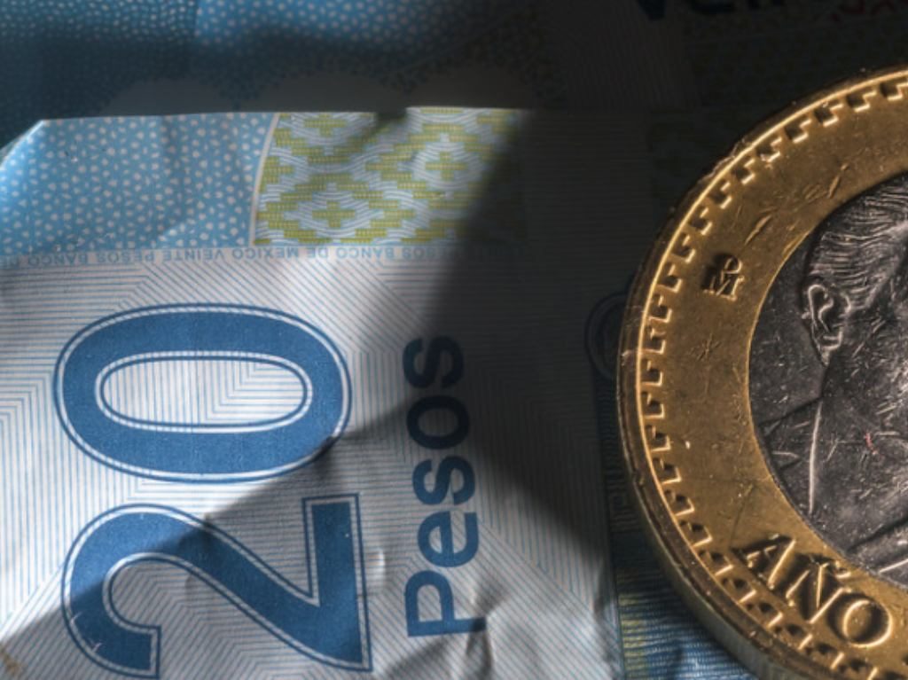 Moneda de 20 pesos centenario