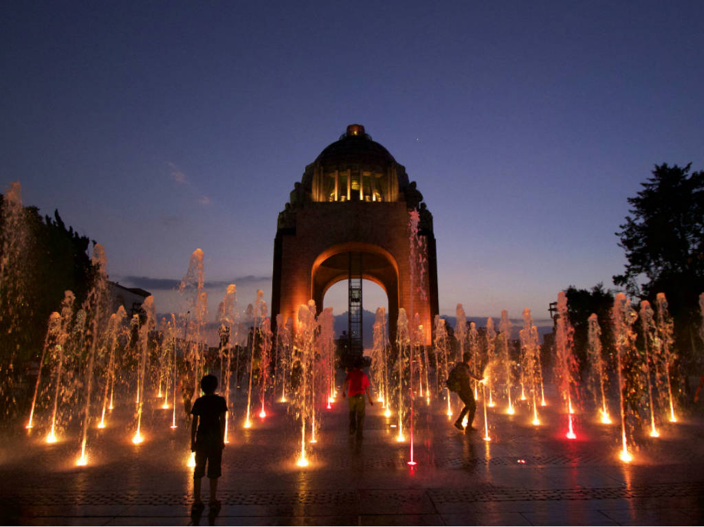 Monumental: un recorrido inmersivo de 360º por la escultura mexicana