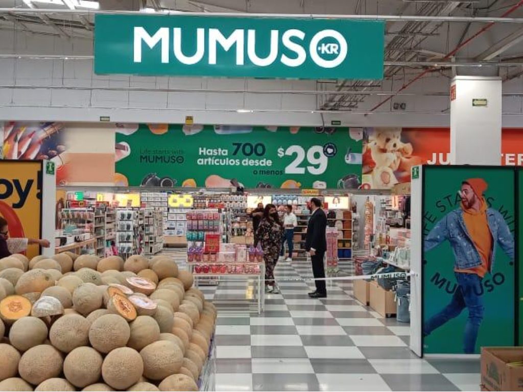 Tiendas Mumuso dentro de Soriana