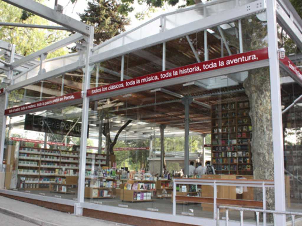8 librerias mas interesantes en la CDMX que no te puedes perder libreria porrua chapultepec