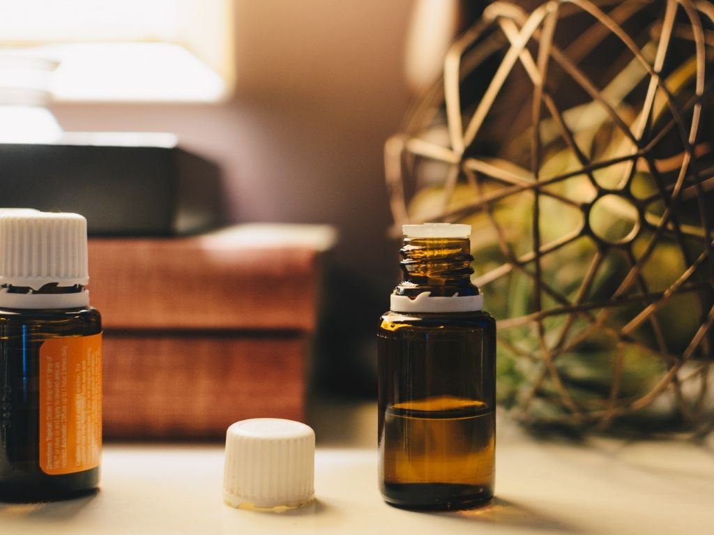 aromaterapia-para-dormir-mejor-y-relajarte-aceites