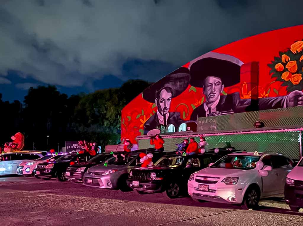 autocinema-superbowl-1
