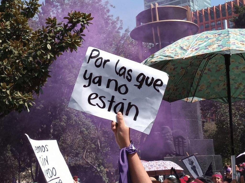 Día Internacional de la Mujer marcha