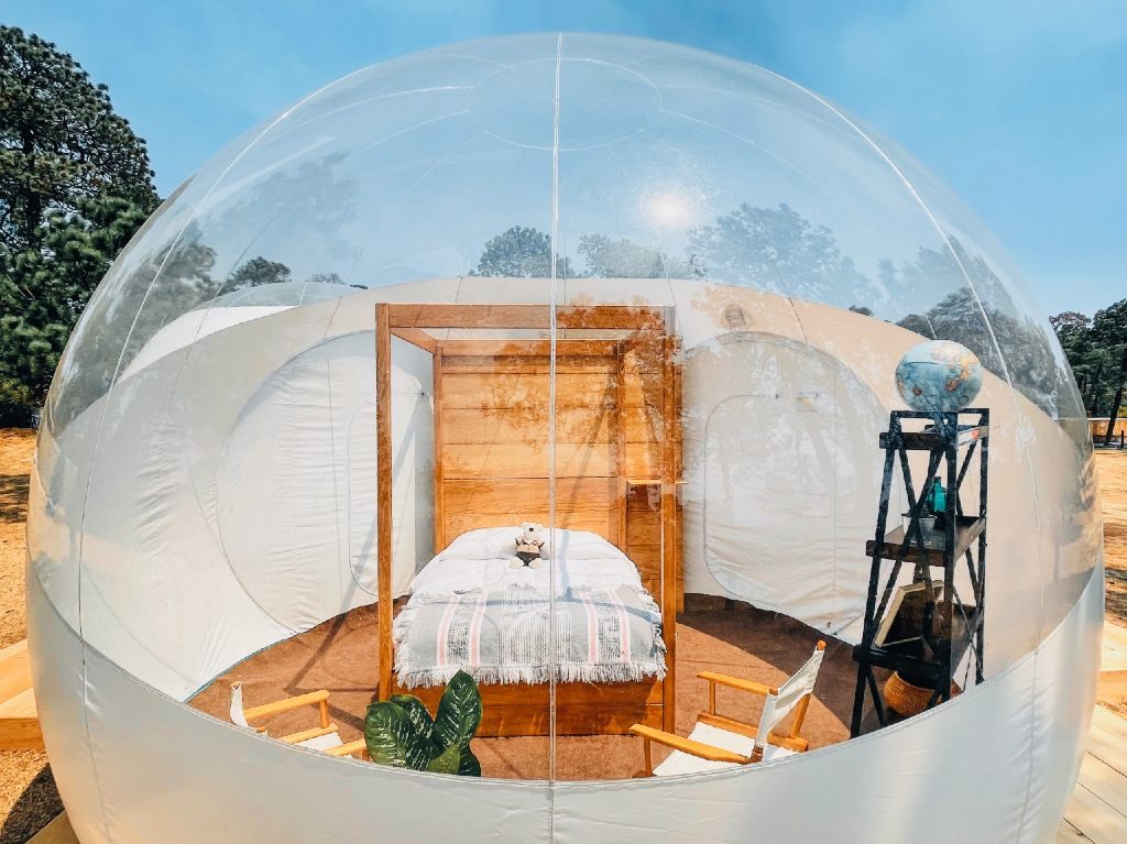 Alpino, el primer hotel burbuja para hacer glamping en CDMX