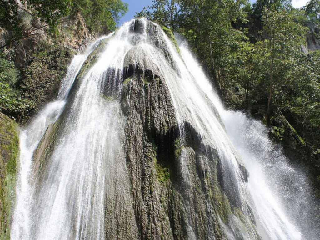 Cascadas más espectaculares cola de caballo