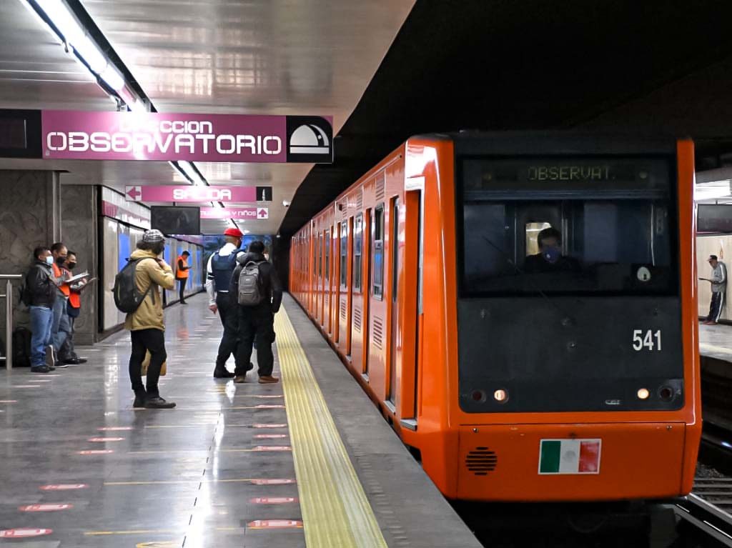 cierre de linea 1 del metro