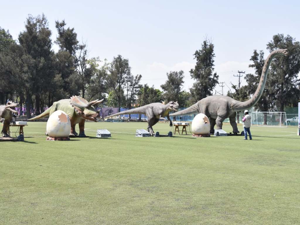 IztapaSauria parque de dinosaurios