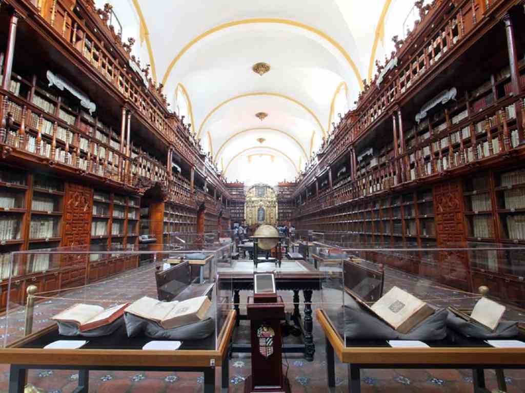 las-cinco-bibliotecas-mas-espectaculares-de-mexico-palafoxiana