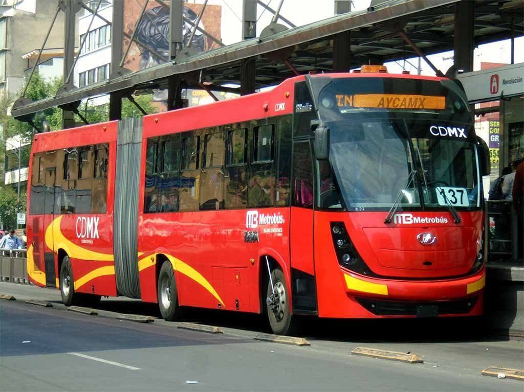 Transporte Público en CDMX Metrobús