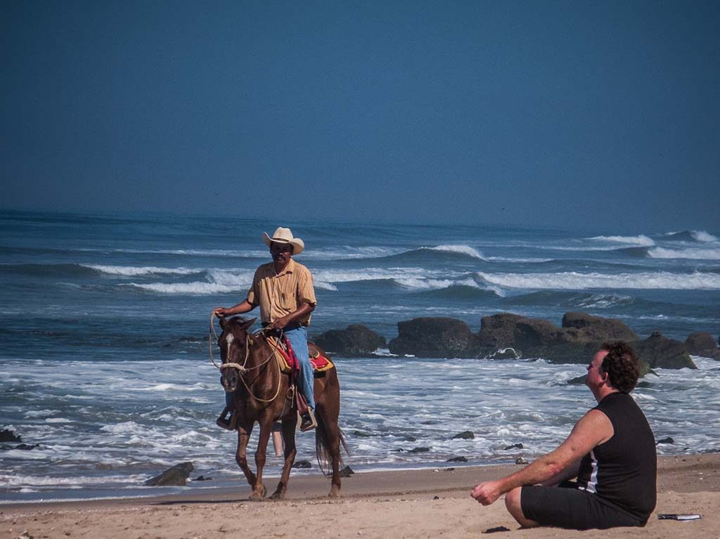 Viaja a estas playas poco conocidas en Guerrero Playa Troncones