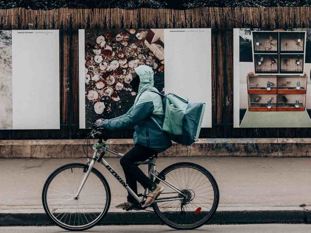 Día de la Tierra acciones para cuidar nuestro planeta bicicleta