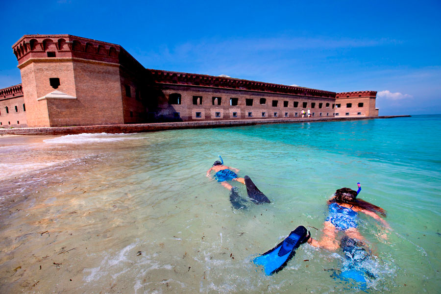 Conoce los mejores lugares para practicar buceo o snorkel en Florida