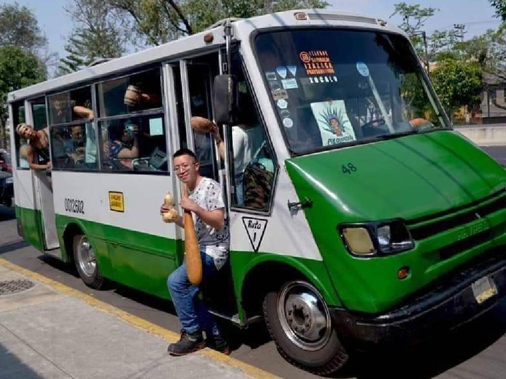 Súbete al Microbús Pulquero y disfruta de la bebida de los dioses