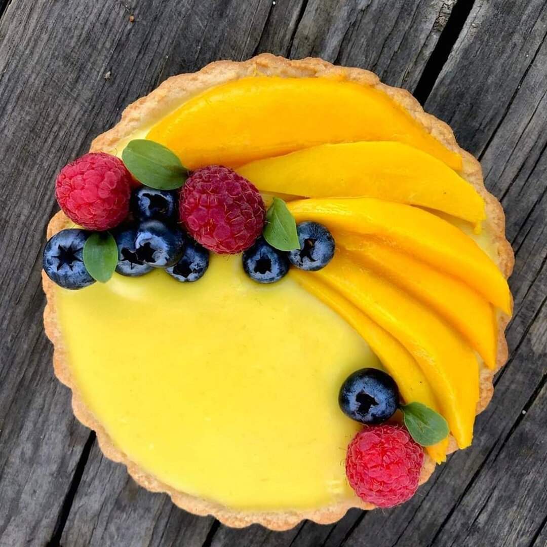 eduardo-urban-trae-el-delicioso-sabor-de-la-reposteria-artesanal-tarta-de-mango