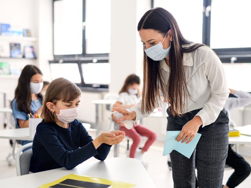 CDMX podría regresar a clases en junio