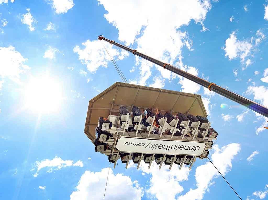 Dinner in the sky, una comida en el cielo