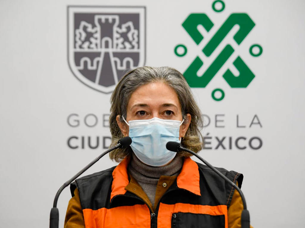 Florencia Serranía en conferencia de prensa  