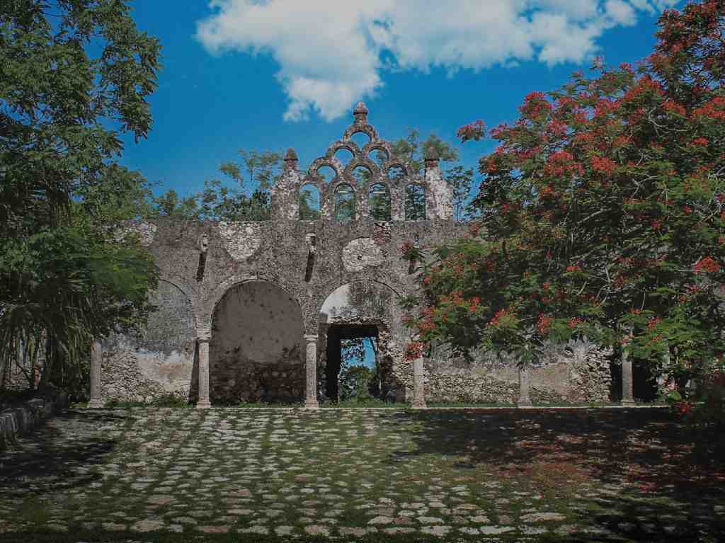 Cenotes Hacienda Mucuyché Casco