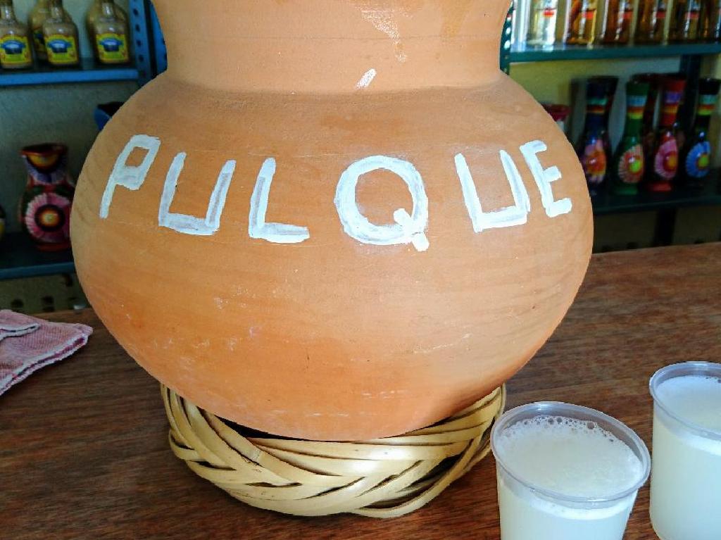 el Microbús Pulquero bebidas