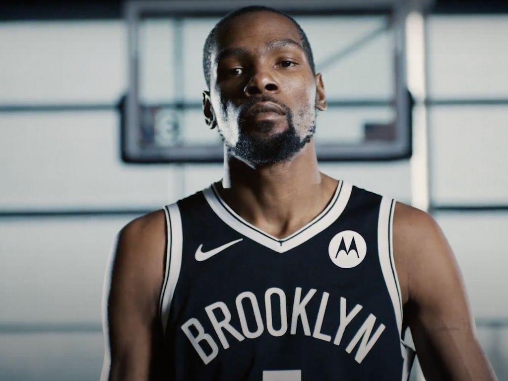 kevin-durant-nets-motorola