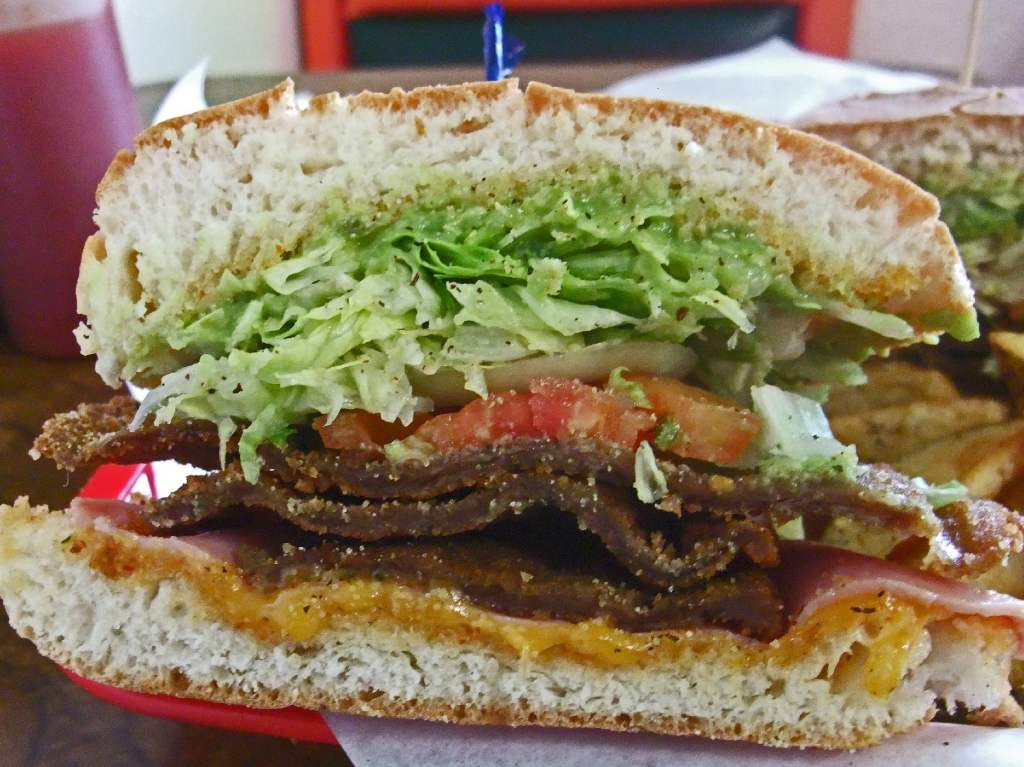 Lugares para comer barato en CDMX tortas