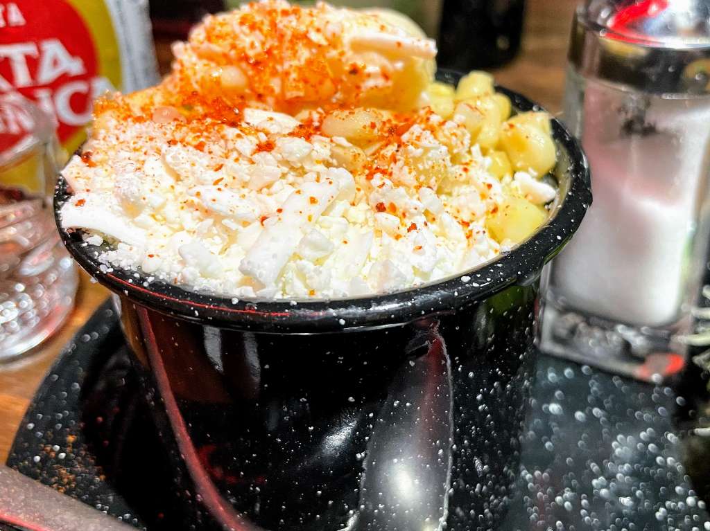 elotes y esquites en CDMX Estudio Mezcal