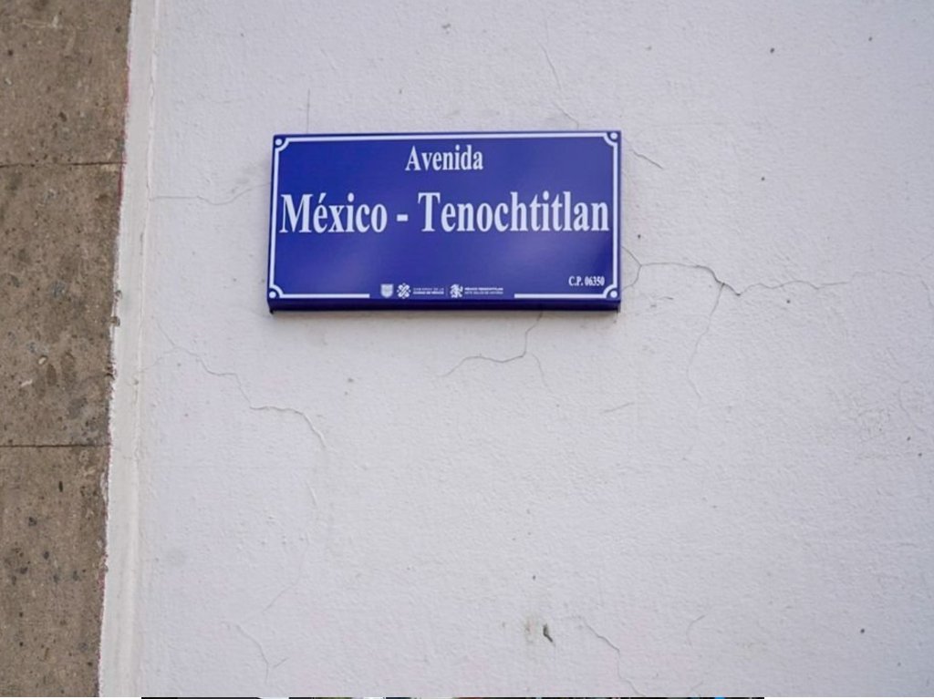 Estación del Metro Zócalo cambia de nombre avenida