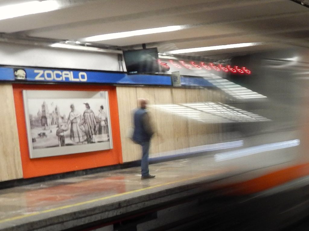 estacion-del-metro-zocalo-cambia-de-nombre