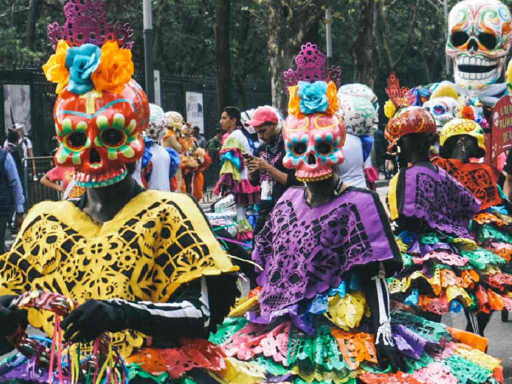 Habrá Desfile de Día de Muertos caravana