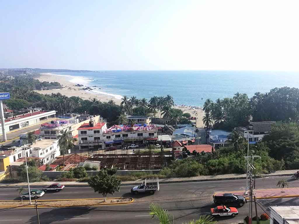 restaurante caracol puerto escondido