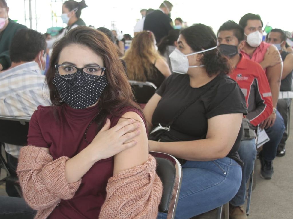 Esta semana vacunarán a toda la población de 30 a 39 con primera dosis