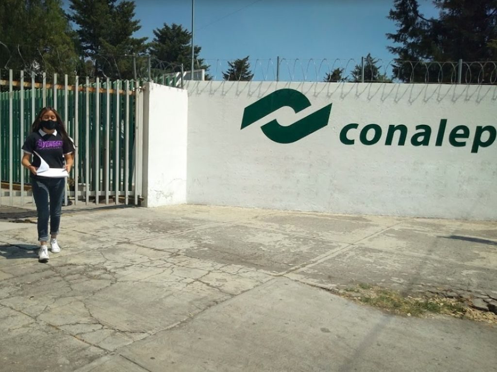El CONALEP incluirá carreras técnicas sobre cine a su plan de estudios