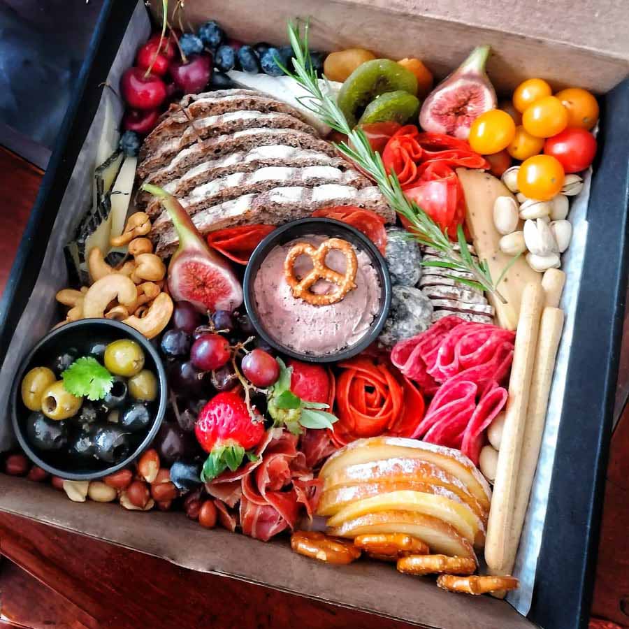 Hozka Gourmet Carnes Frías Food Box