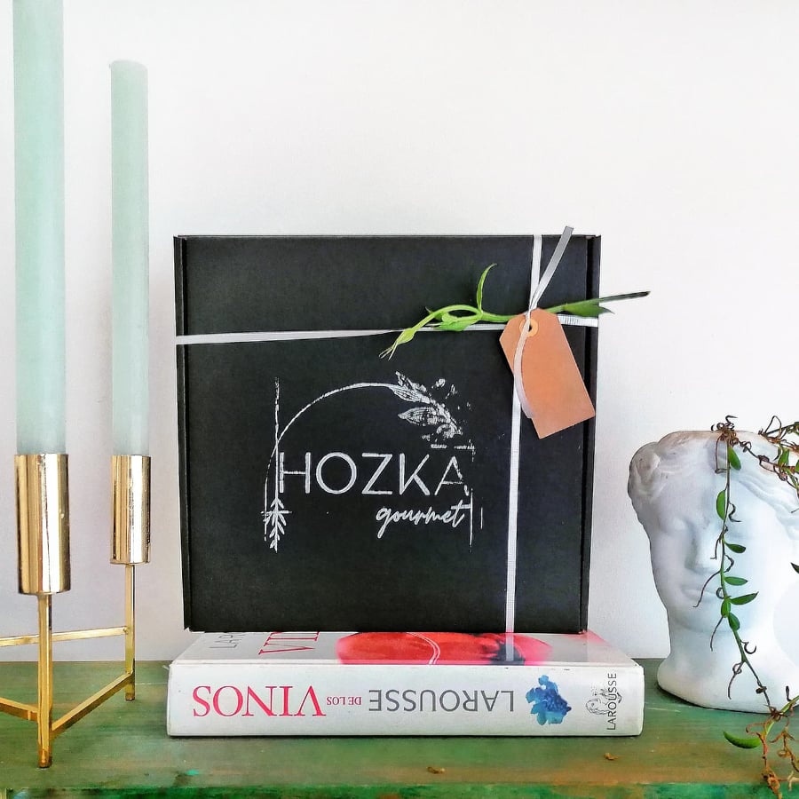 Hozka Gourmet Food Box