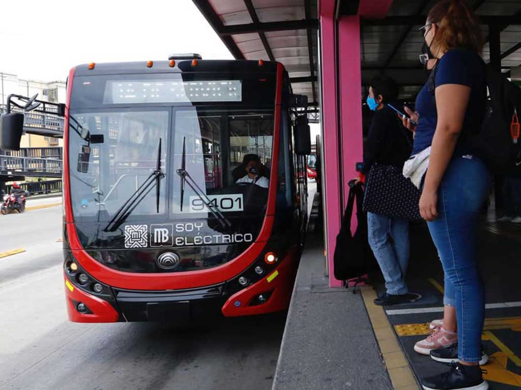 Linea 3 de metrobuses eléctricos