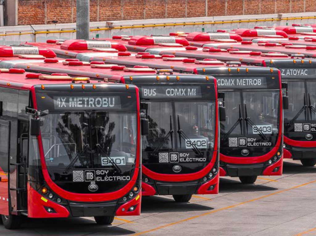 Linea 3 de metrobuses eléctricos