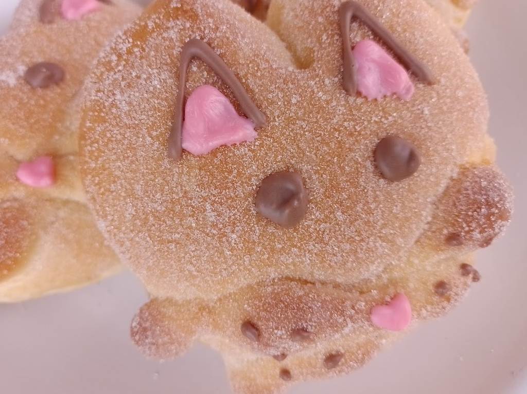 Michimuertos; el pan de muerto con cara de gato de “La ventanita”