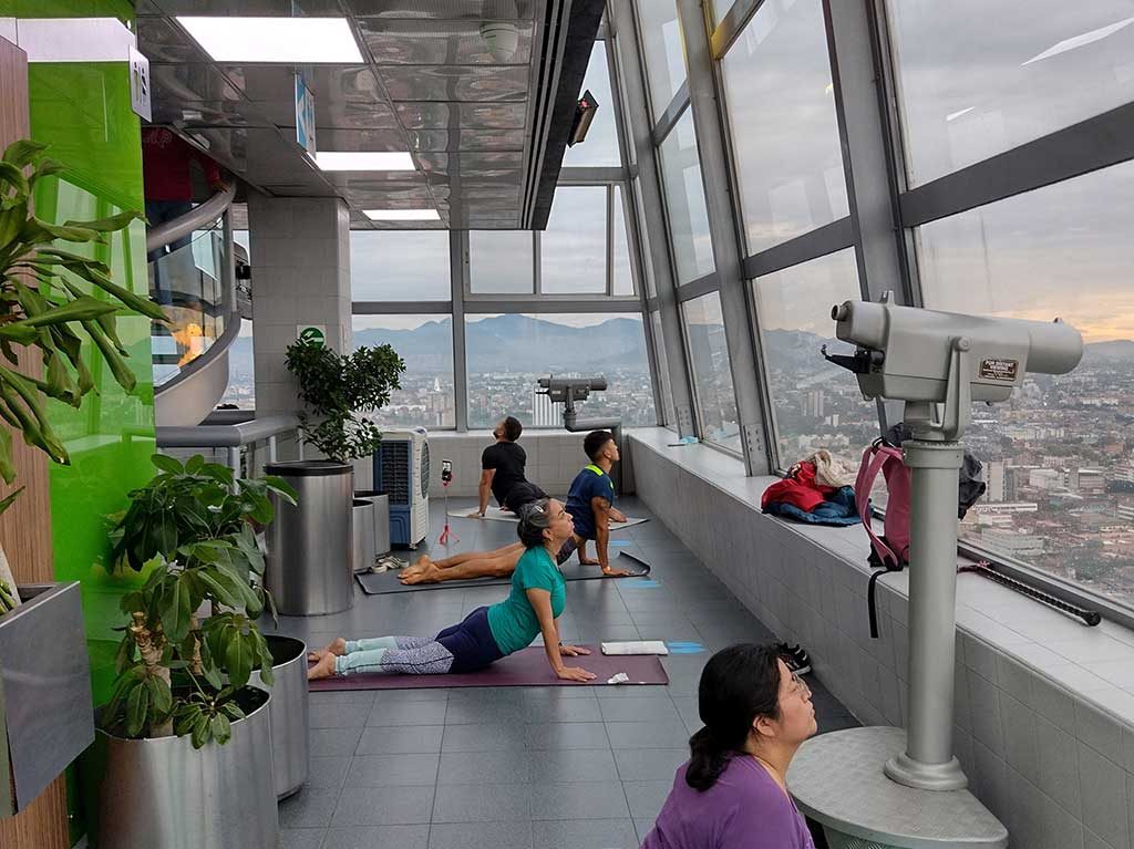 Clases de Yoga en la Torre Latino