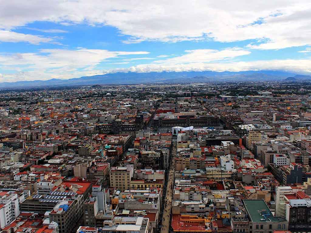 Clases de Yoga en la Torre Latino