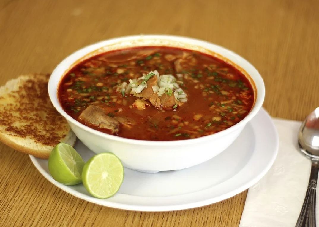 donde-comer-los-mejores-pozoles-en-cdmx-carne